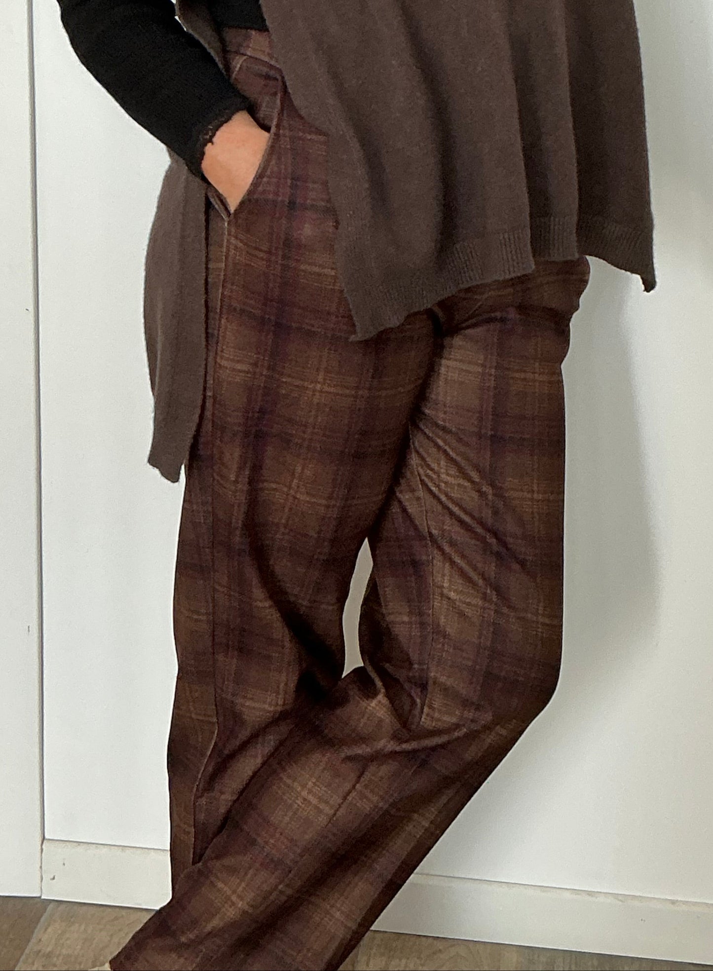 Pantalon Chaud à Carreaux Marron Chocolat - Confort & Style
